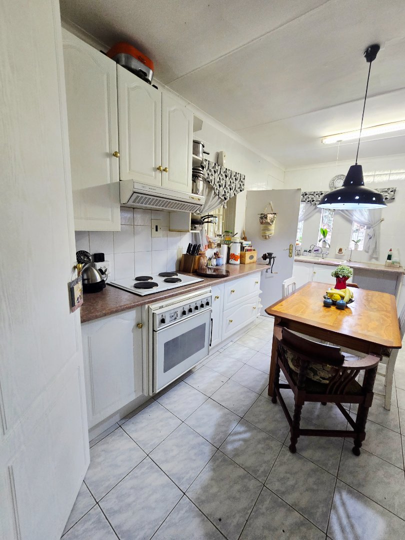 5 Bedroom Property for Sale in La Hoff North West